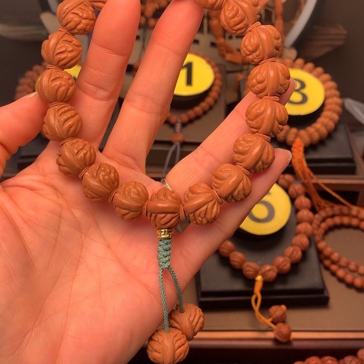 桃核吊坠小金豆手串16