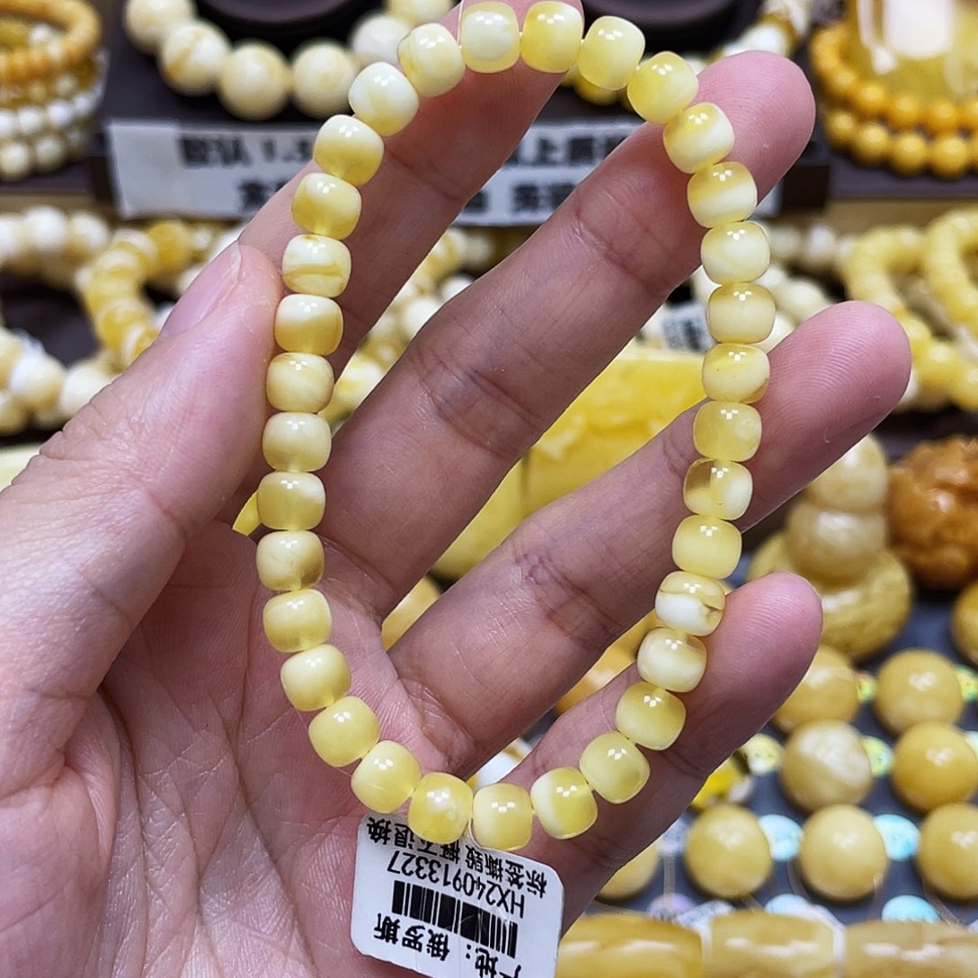 琥珀珠宝奇石未镶嵌6+mm微瑕