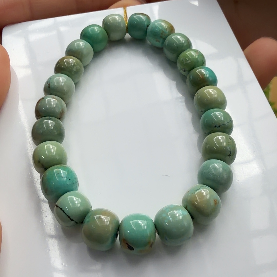 绿松石未镶嵌颈饰