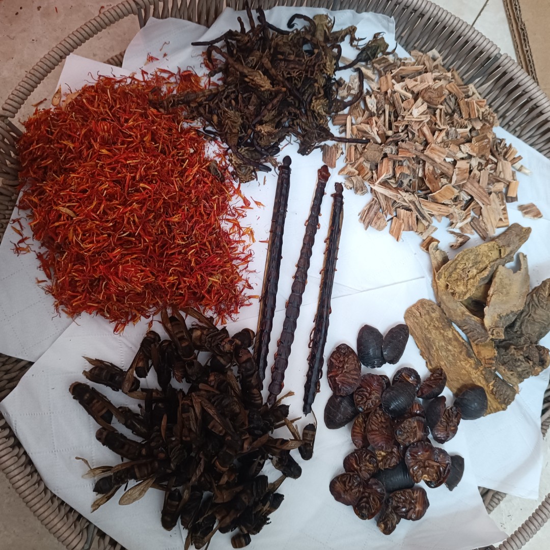 广西大山追风透骨9件套原材料调料 