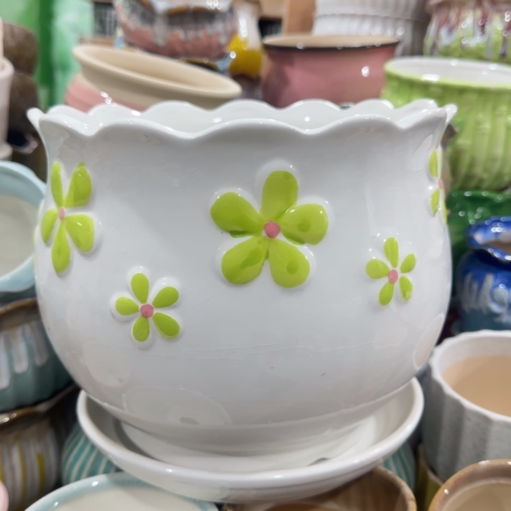 凑9米包邮，有孔，陶瓷花盆