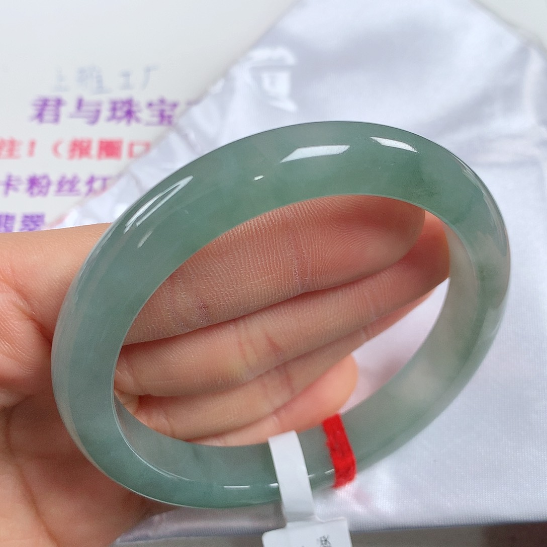 翡翠手镯未镶嵌 正圈①⑤⑦