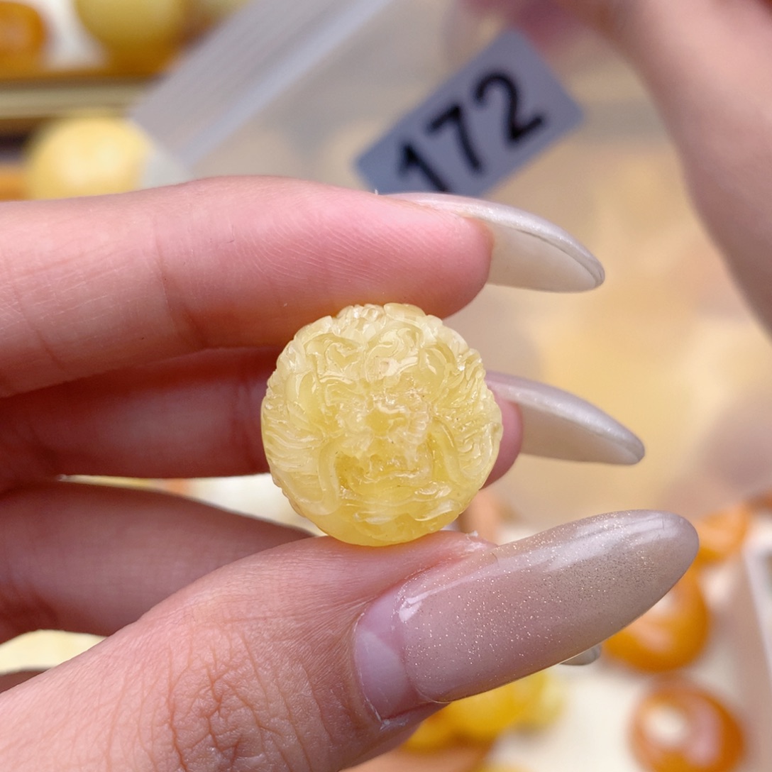 琥珀未镶嵌珠宝奇石18.6