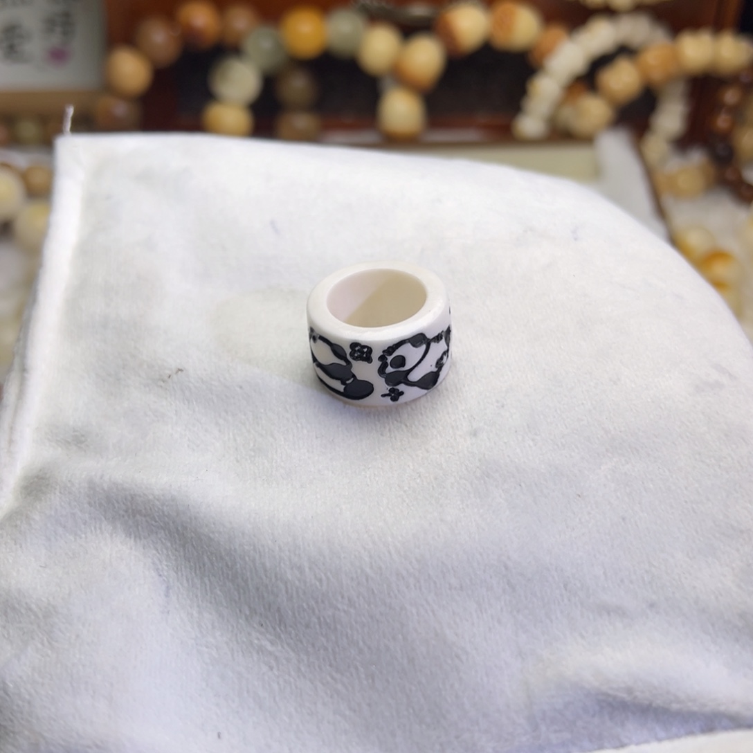 吊坠菩提根/象牙果熊猫跑环