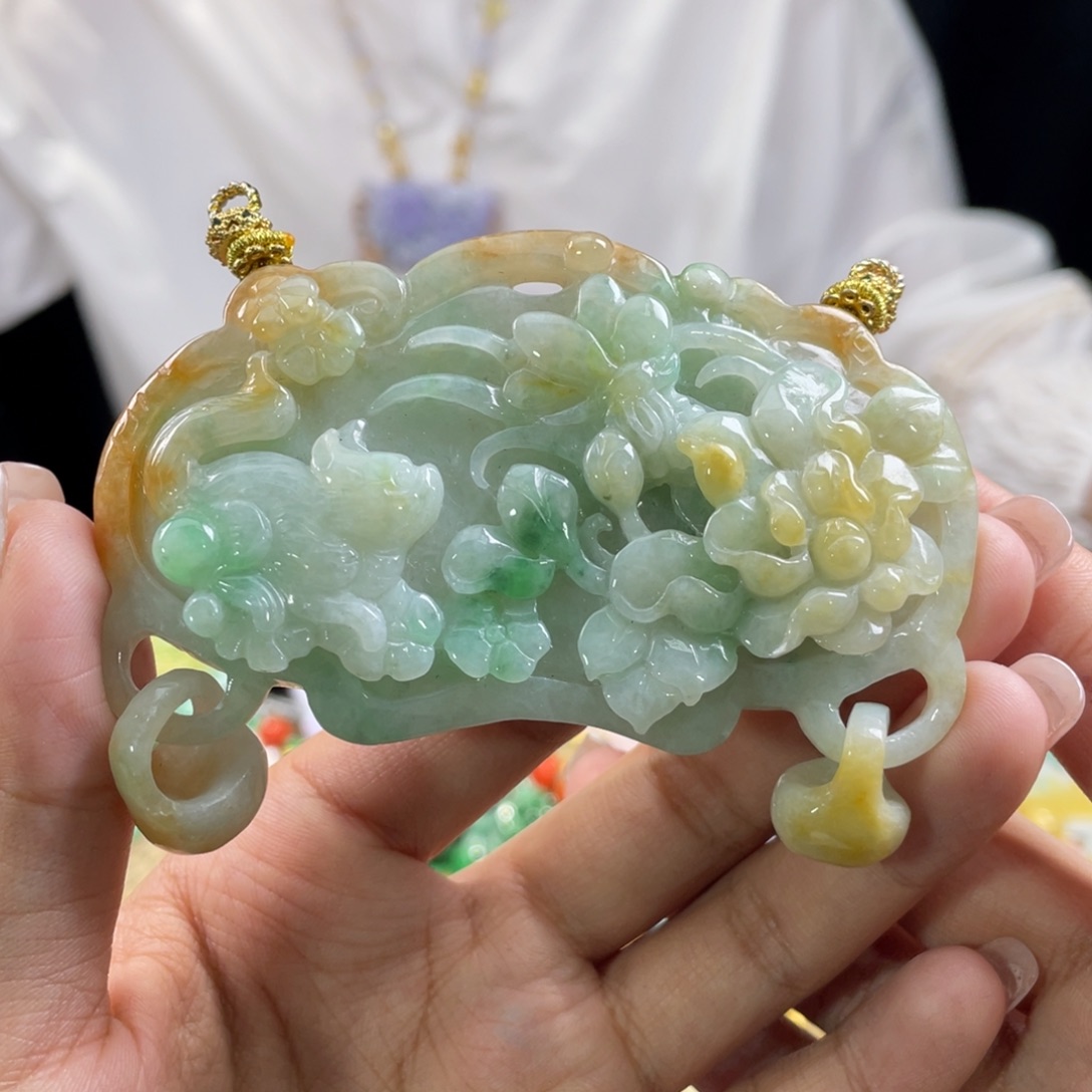 翡翠颈饰未镶嵌代编织