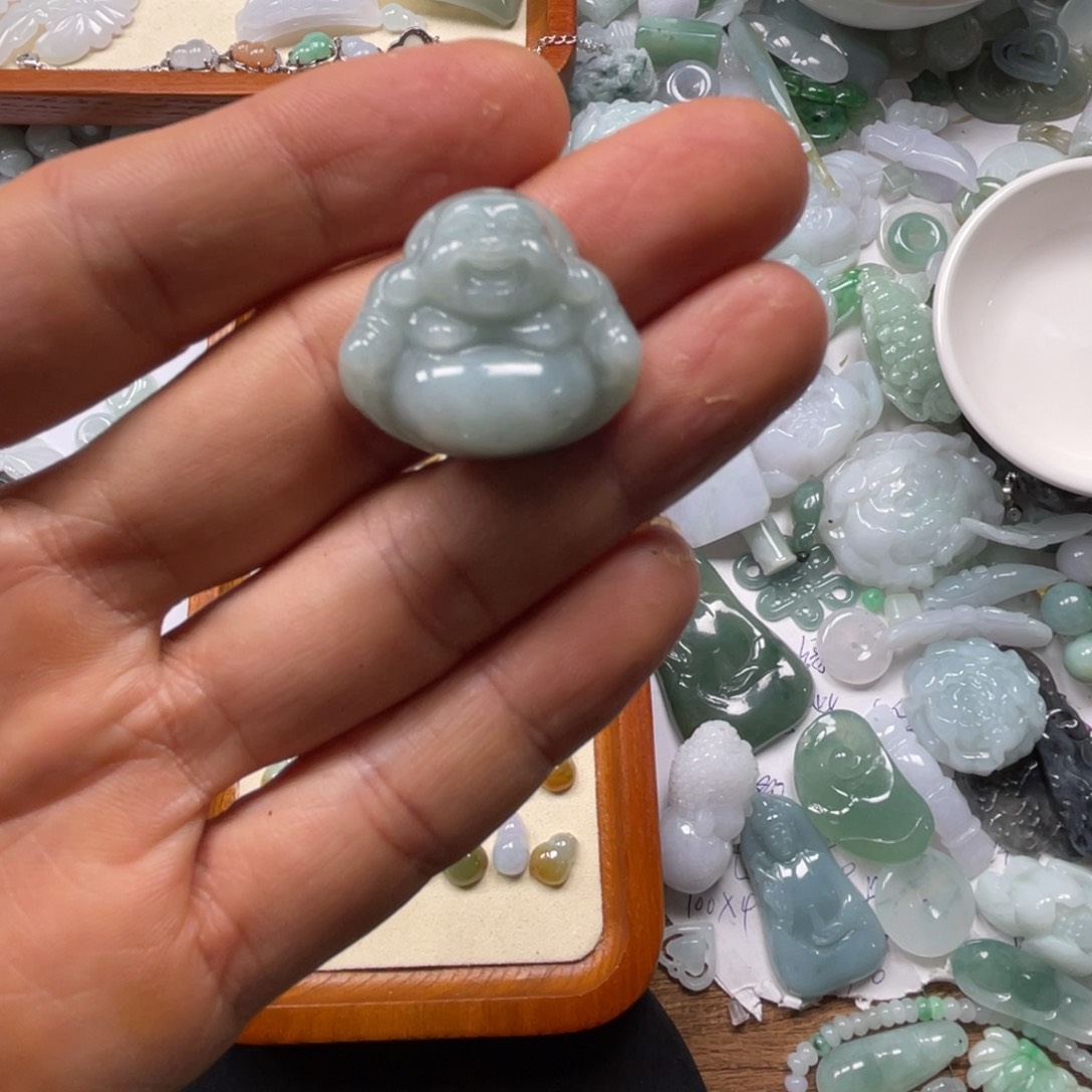 翡翠颈饰未镶嵌4444566677