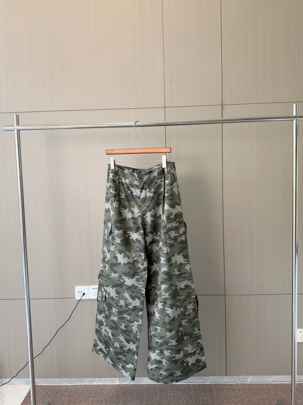 QIU&CX蝴蝶结拉链两穿迷彩裤85508
