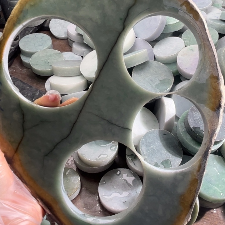 翡翠裸石天然A货翡翠