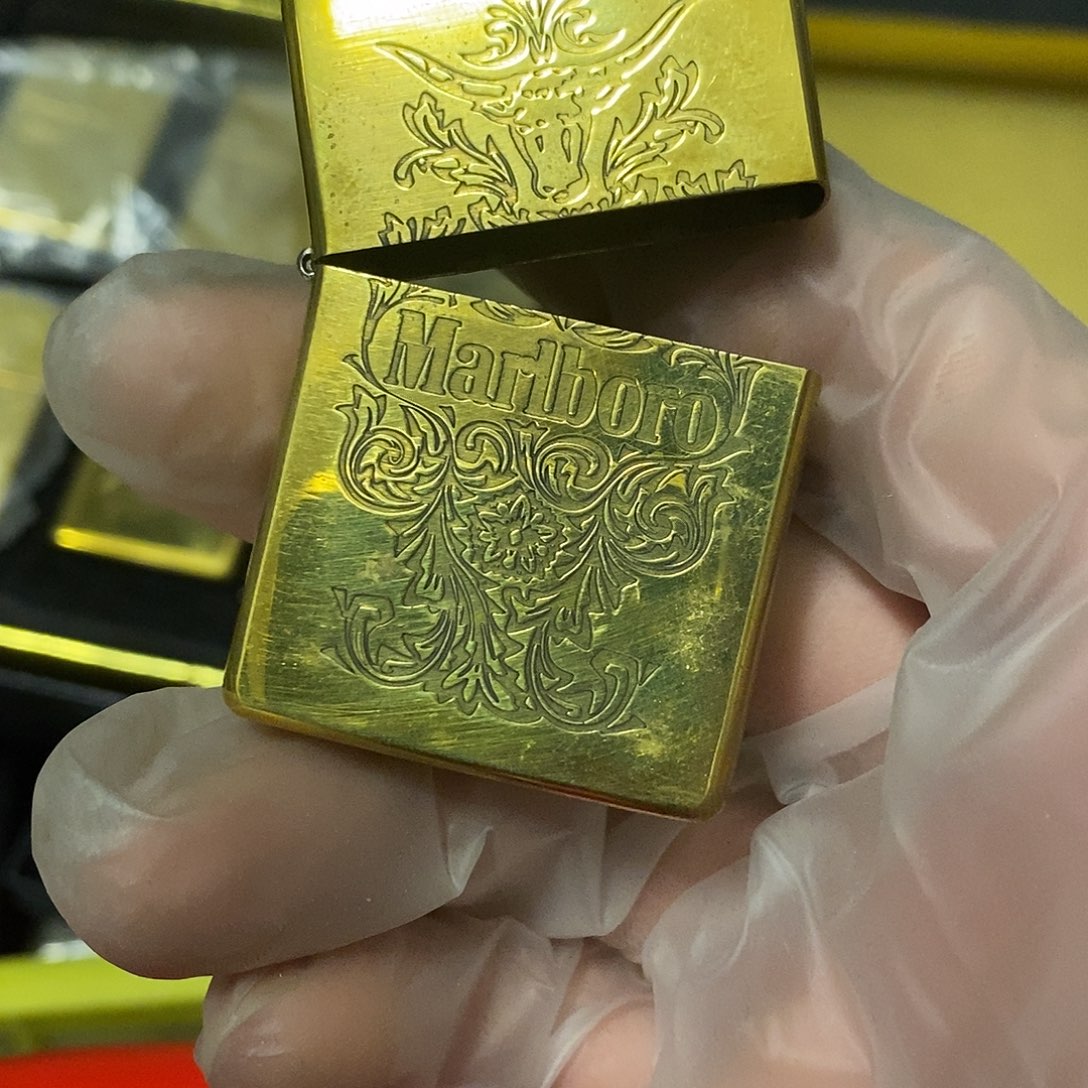 ****d煤油打火机单外壳不含内胆默认微瑕 