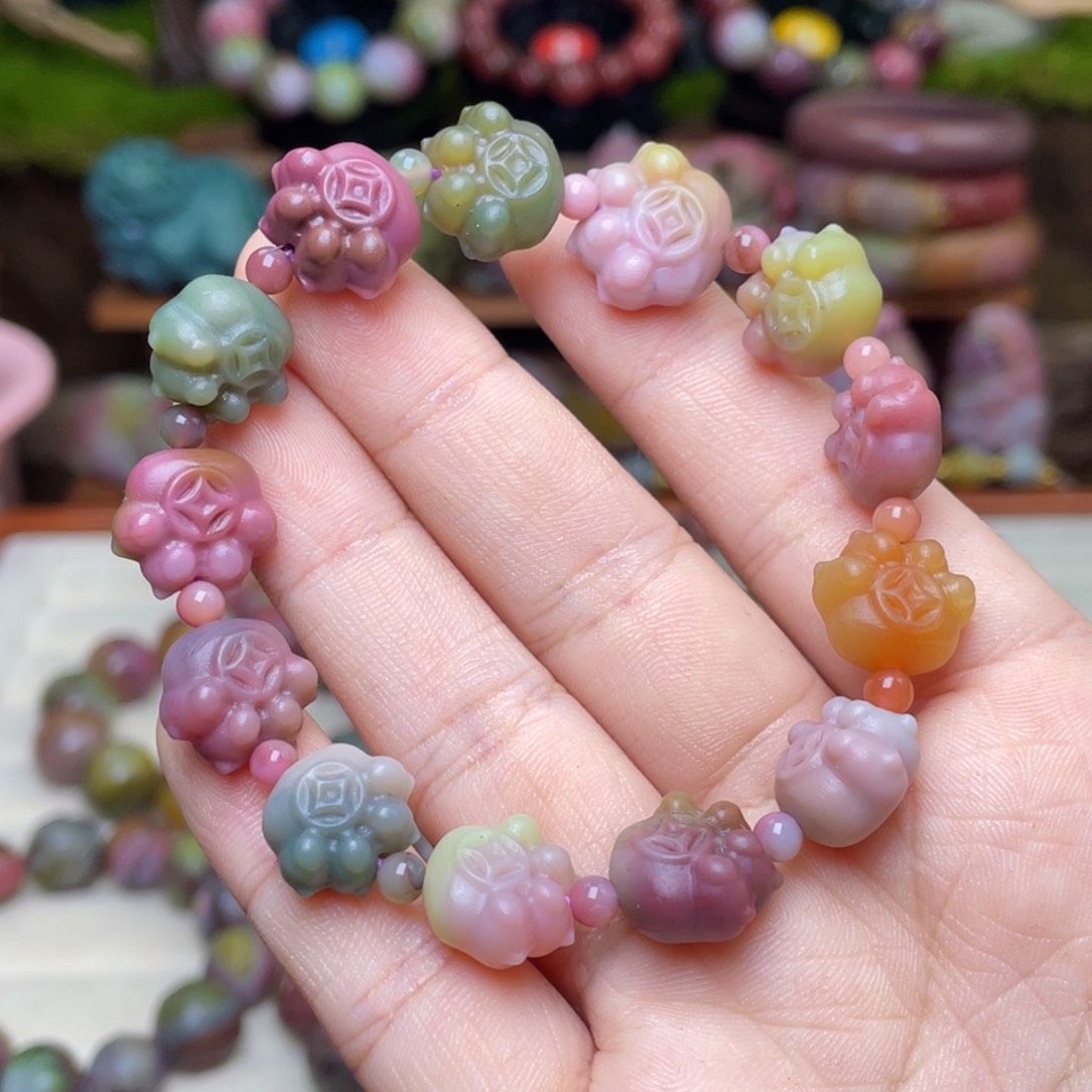 玛瑙/玉髓珠宝半成品未镶嵌盐源玛瑙猫手