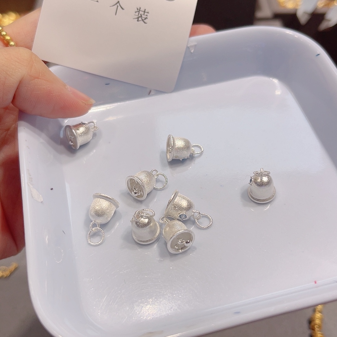 无925银176 。