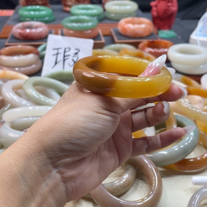 *****石英质玉钛钢珠宝奇石