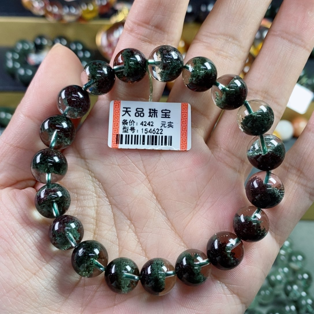 水晶手串未镶嵌?**中绿幽灵154622