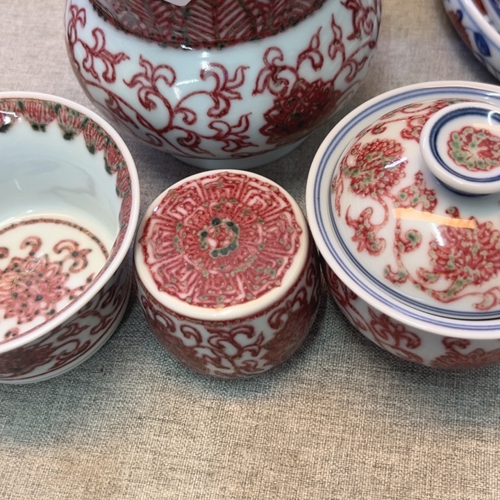 道***远景德镇陶瓷釉里红