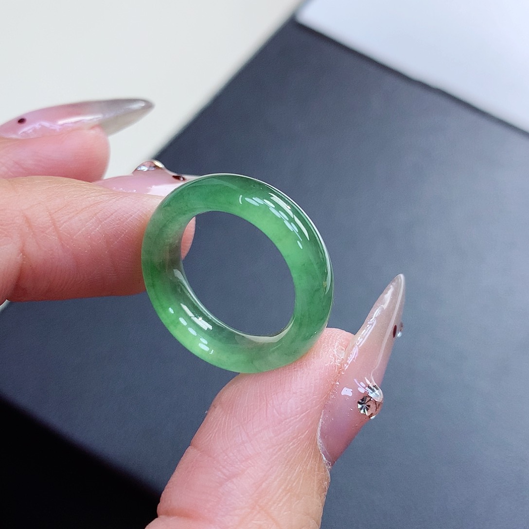 翡翠戒指未镶嵌11号