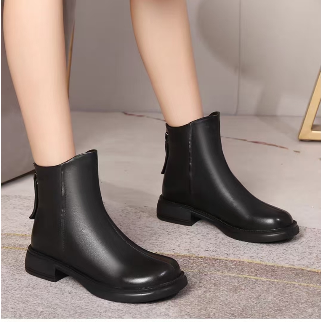 88029新款后拉链舒适百搭软底时尚马丁靴仓