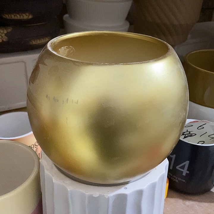 摆件陶陶盆有孔 瑕疵介意勿拍