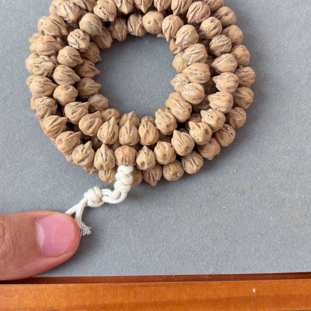 听***风柏香籽/百香籽吊坠