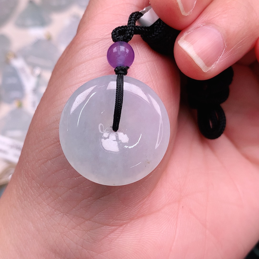 翡翠颈饰未镶嵌扣