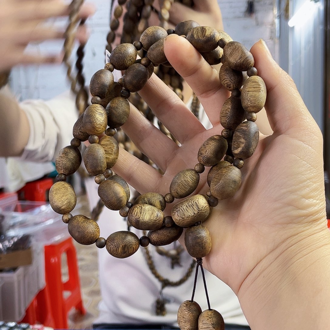 沉香手串棋楠白露留疤长串1.3/43克多样性发一