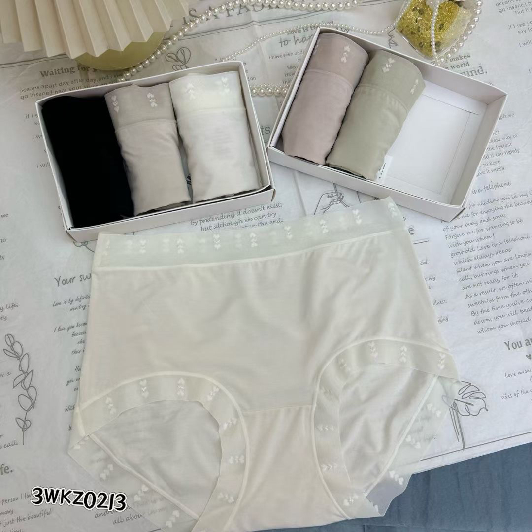 90-140斤 中高腰舒适亲肤透气简约女士三角内裤短裤大码3条装 