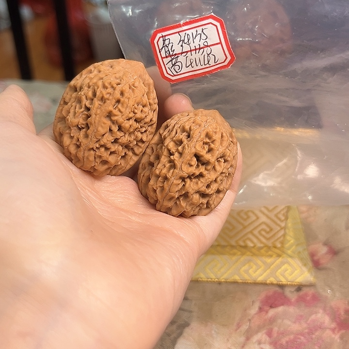 文玩核桃吊坠非嫁接将军榜