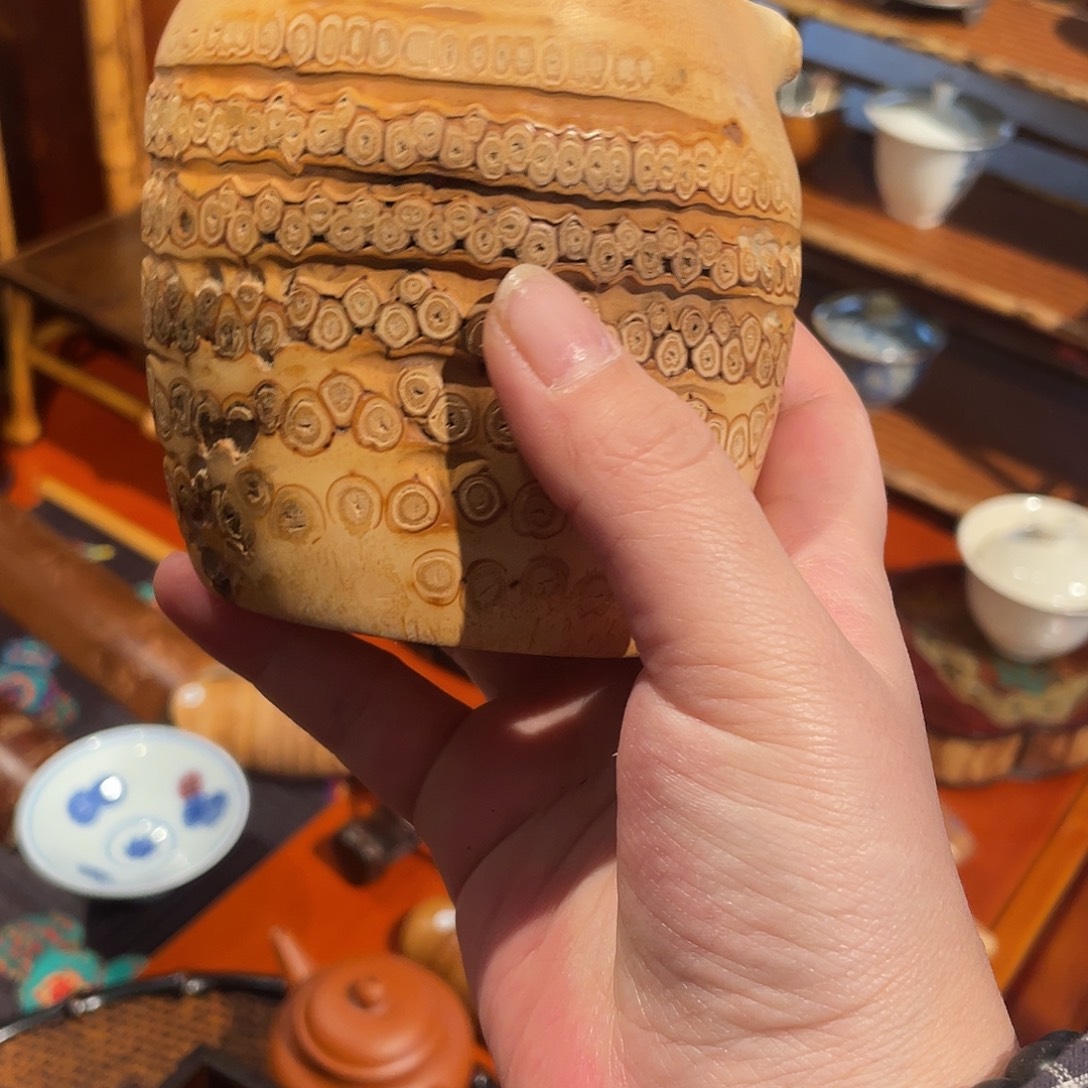 身***海纯手工制作。       