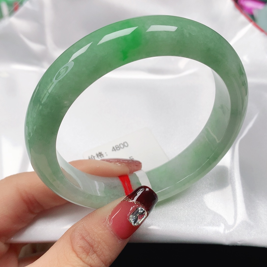 翡翠手镯未镶嵌天然翡翠手镯55