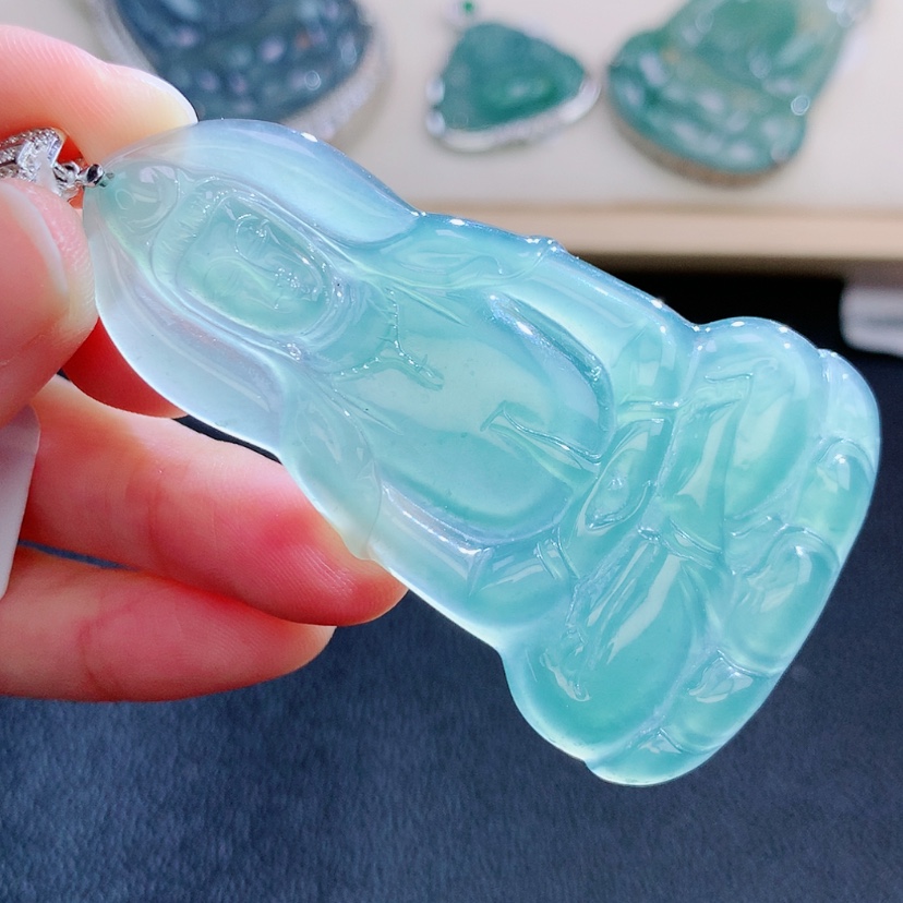 【闪购商品】翡翠颈饰未镶嵌翡翠