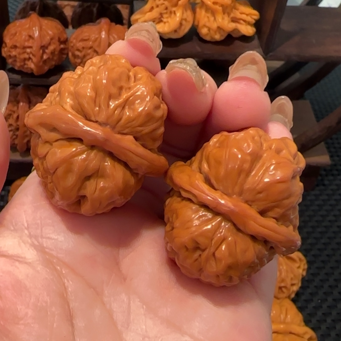 桃核吊坠蛤蟆头35精品336