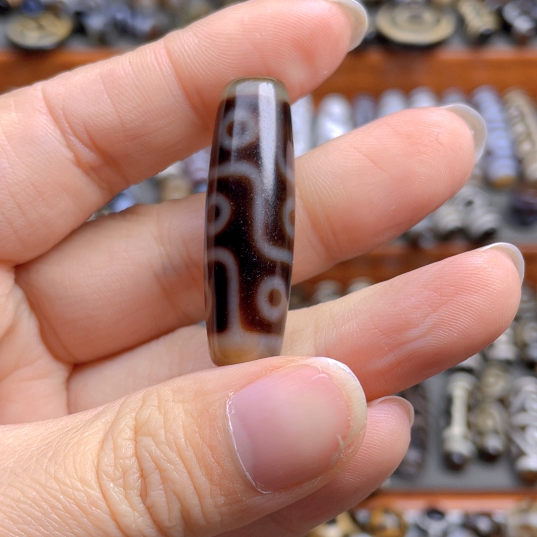 玛瑙/玉髓未镶嵌颈饰墨*