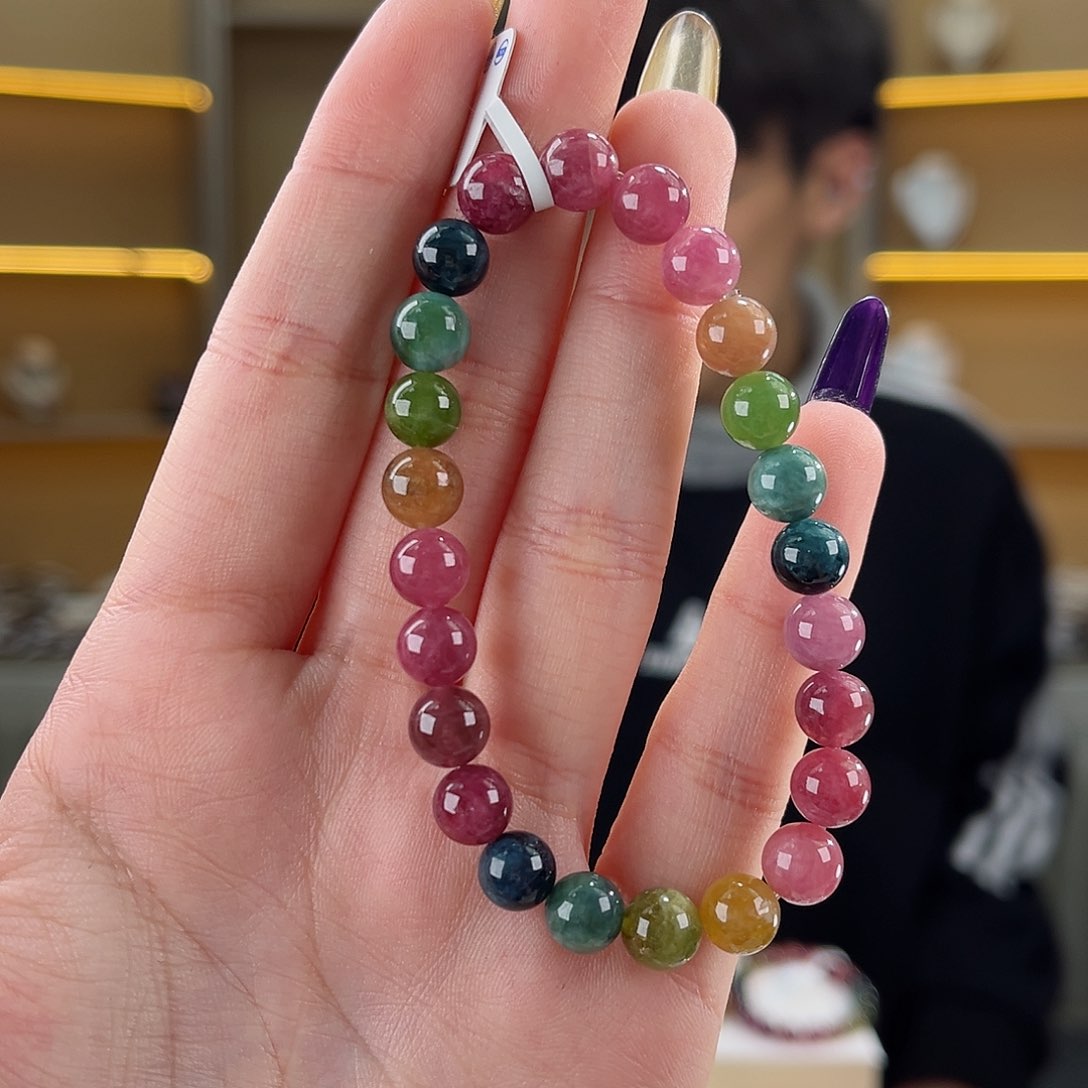 碧玺碧玺7mm（多样性发一件未镶嵌