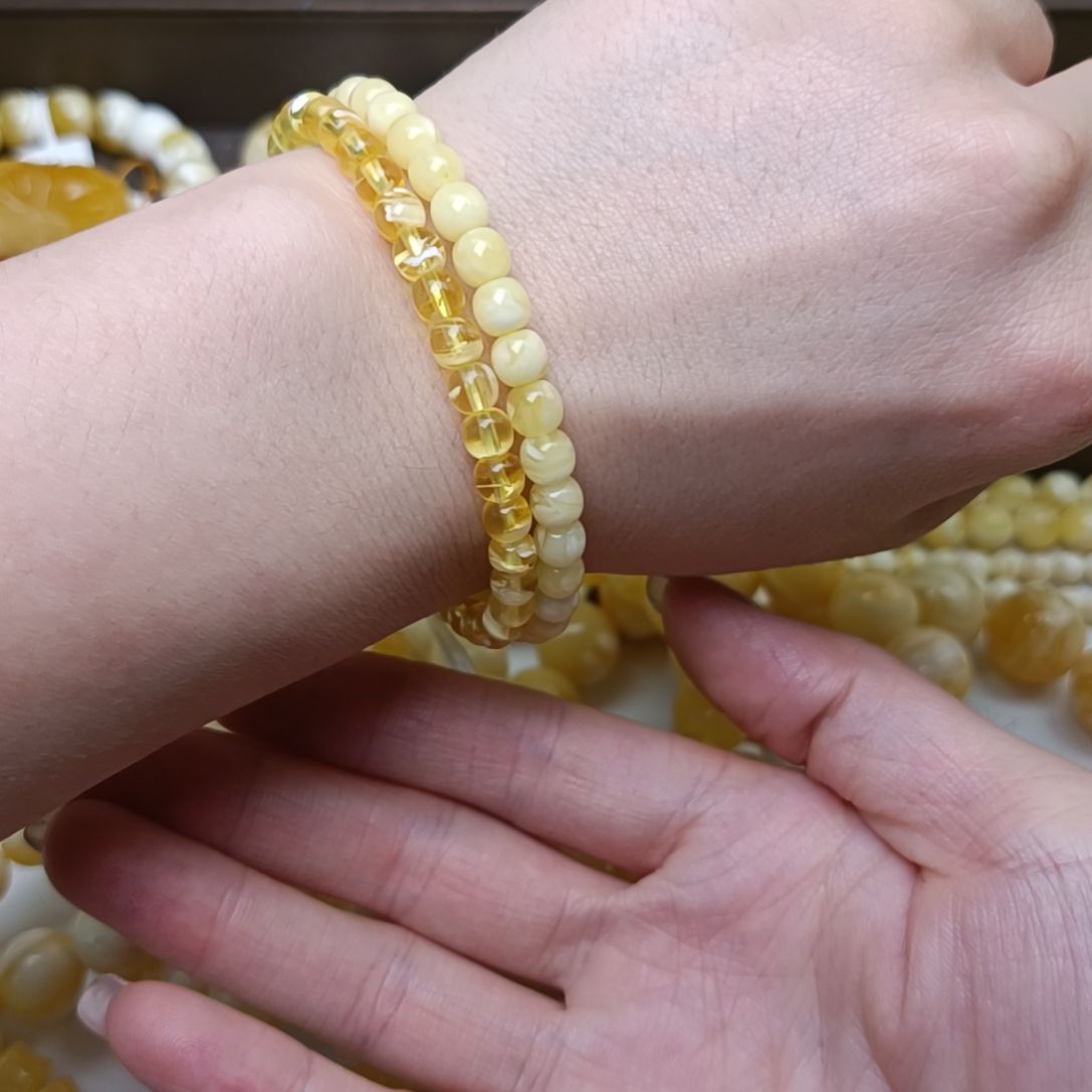 蜜蜡手串未镶嵌俄料