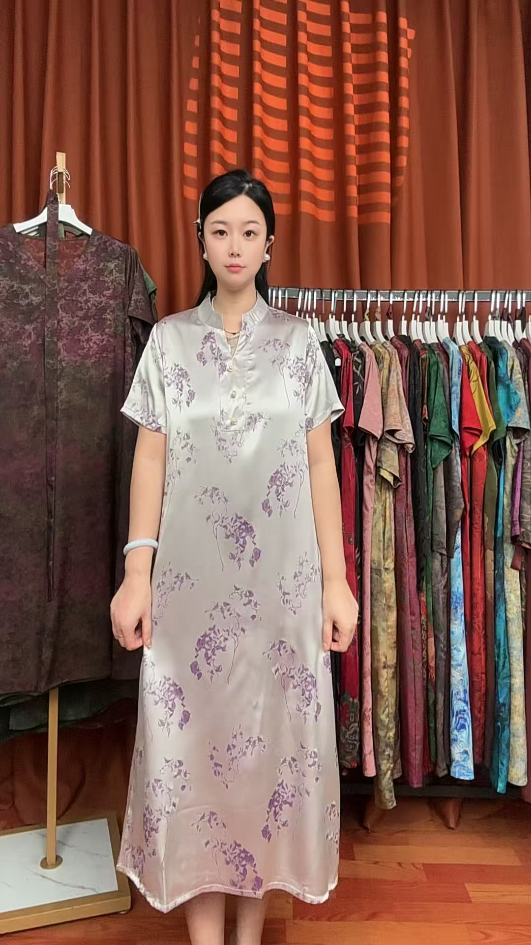 （紫藤花）夏季休闲气质中长款显瘦宽松时尚妈妈装连衣裙