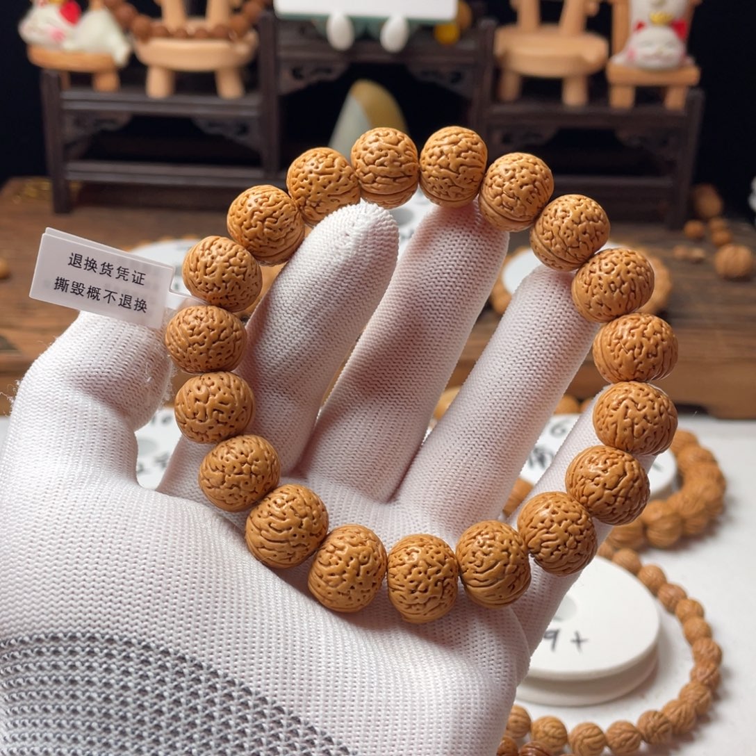 杰***子桃核吊坠桃核南瓜庄尺寸 16+邮费顺丰到付