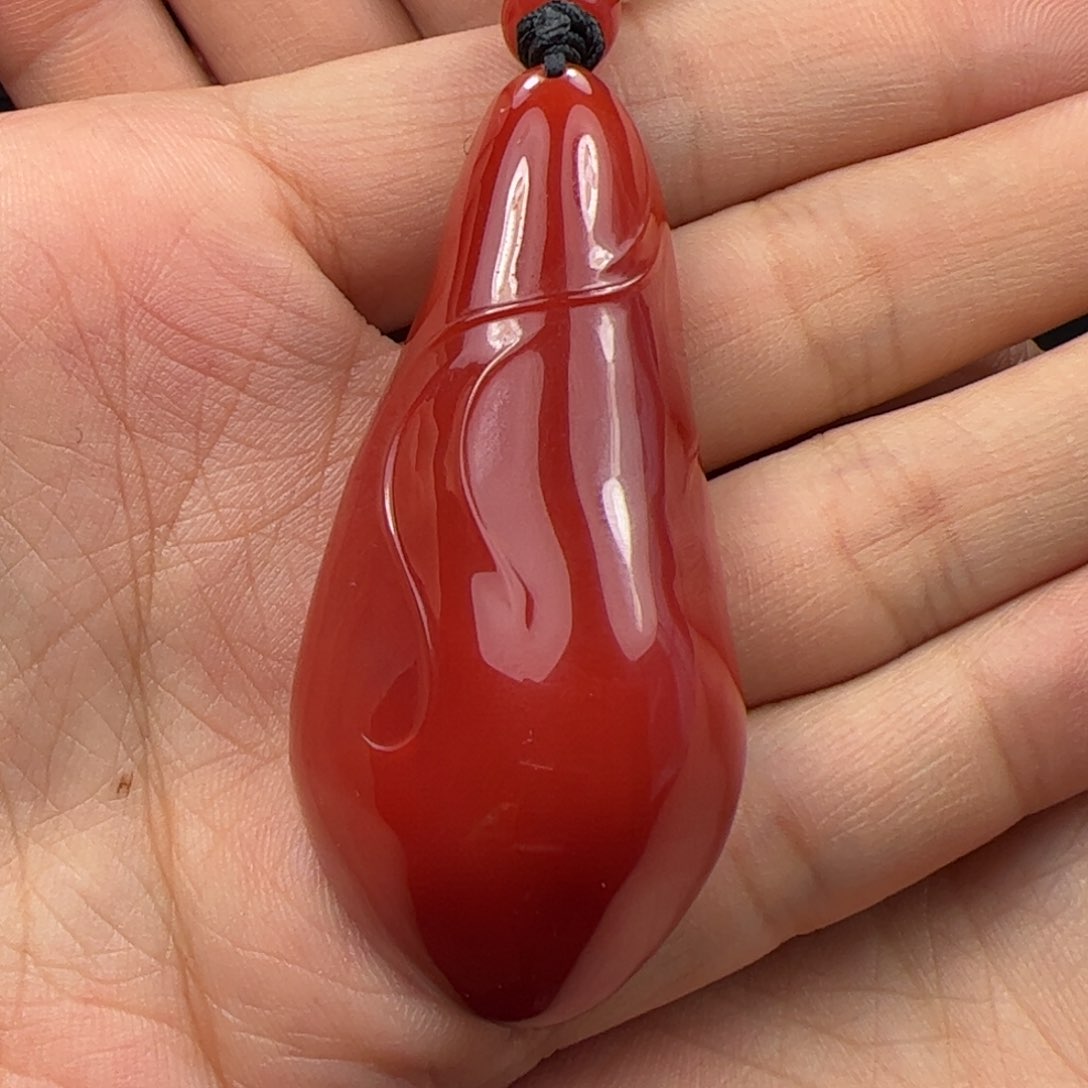 未镶嵌随形吊坠南红玛瑙