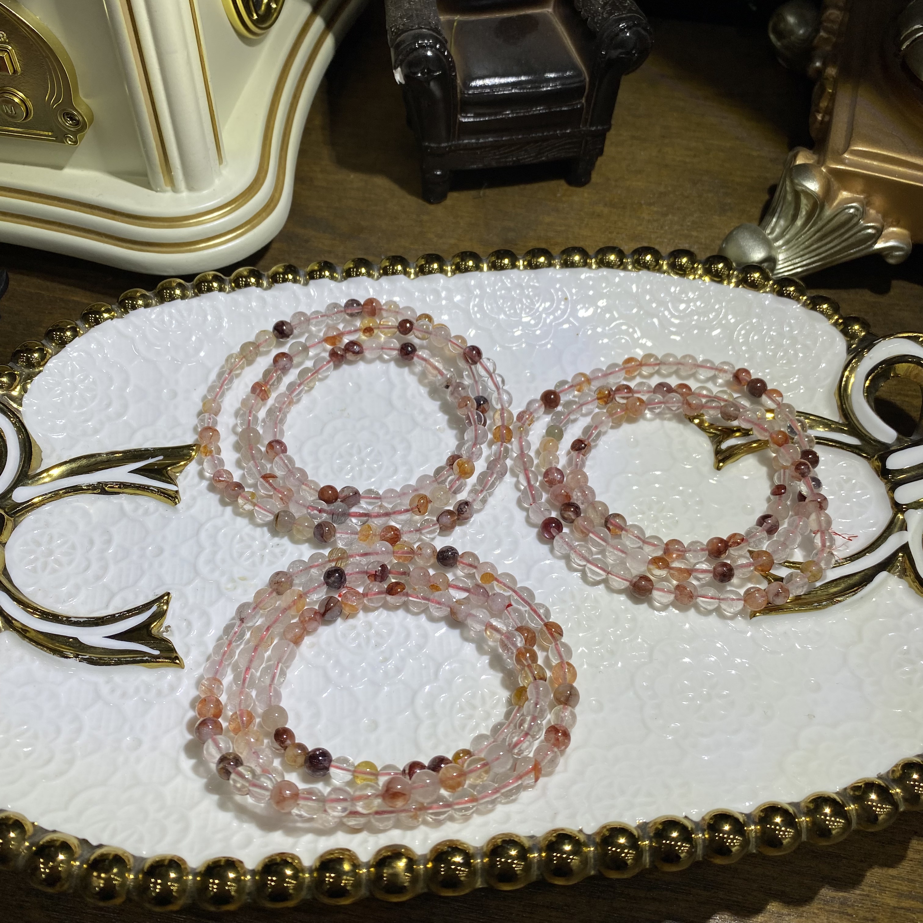 D823-天然胶花水晶多圈手串-多样性发其一