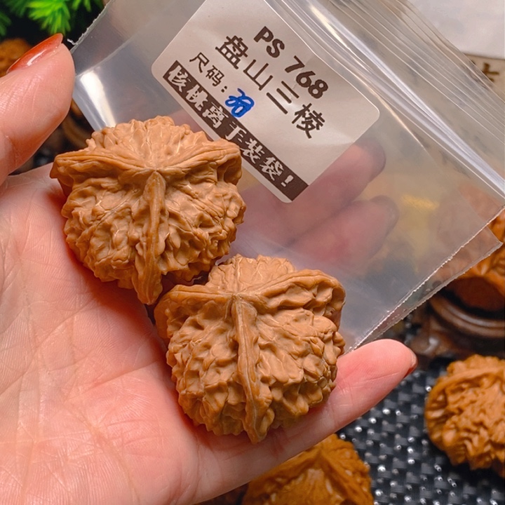 文玩核桃吊坠好**见PS768-全品38