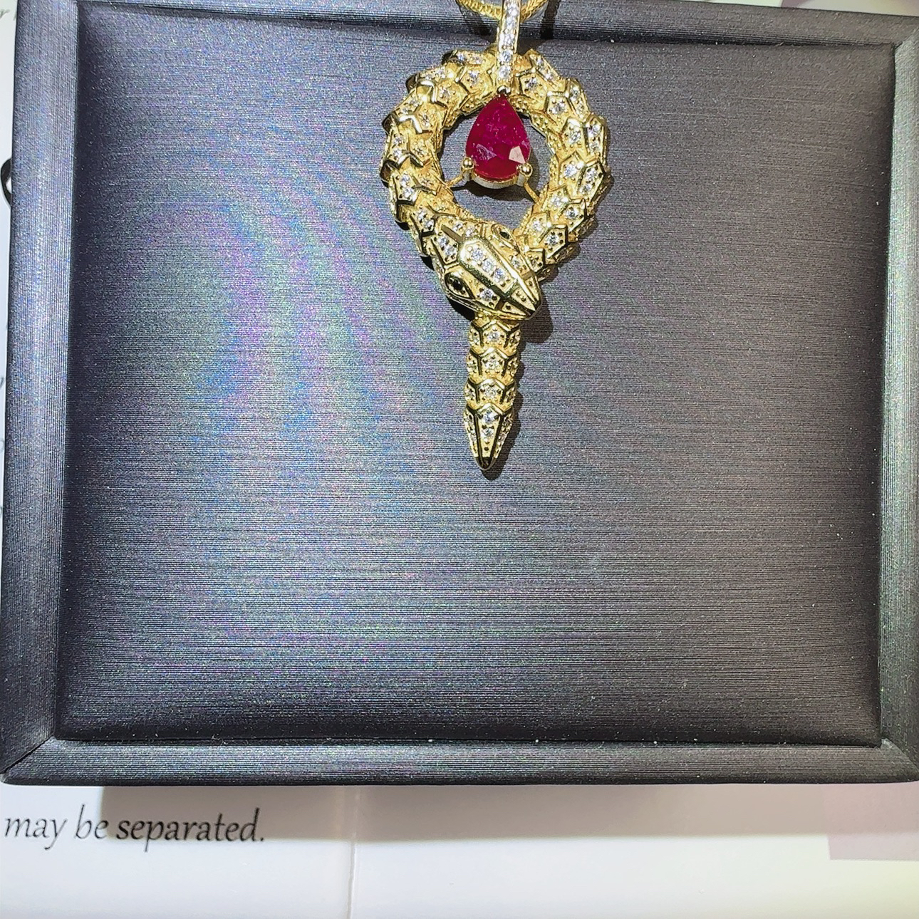 世纪珠宝S925银镀金天然红宝石吊坠 