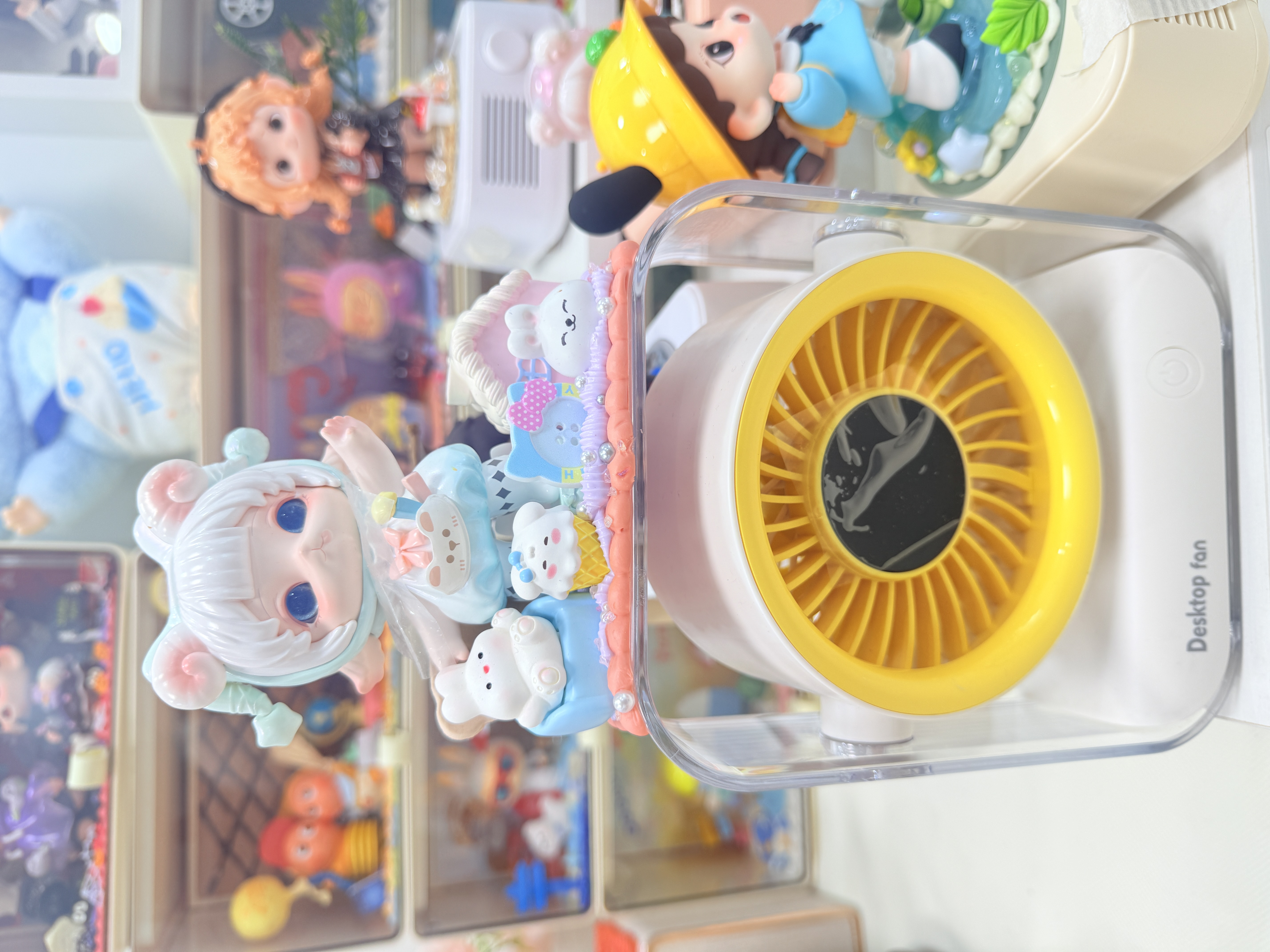 佳佳DIY奶油胶大娃桌面风扇