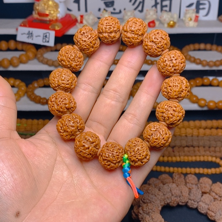 金刚菩提手串?****༻    06