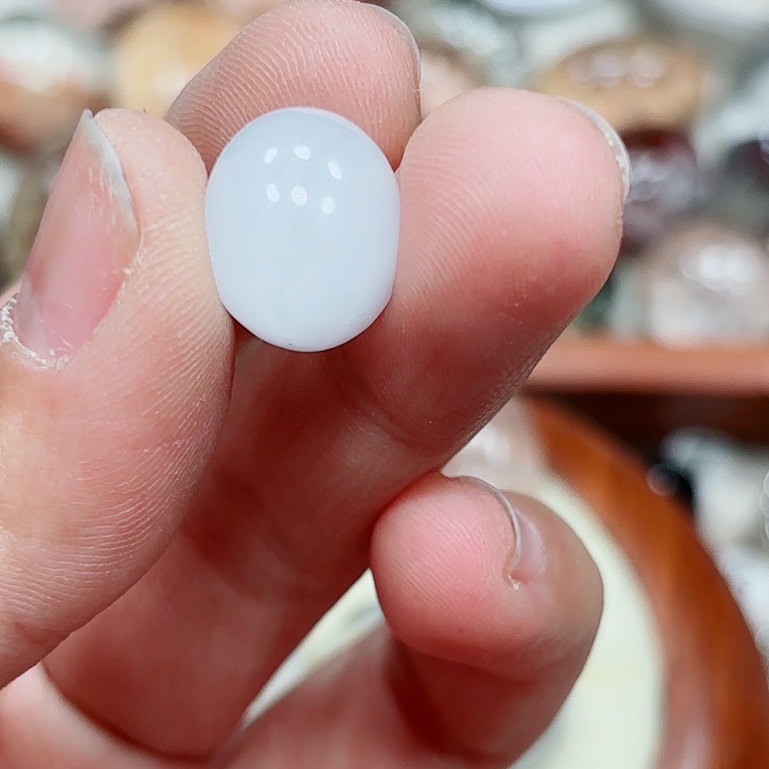 未镶嵌水晶颈饰水晶