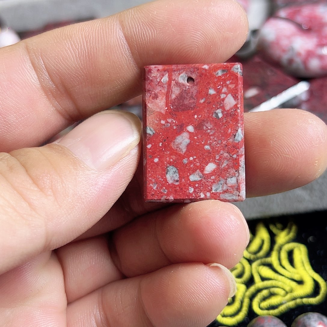 天然朱砂辰砂吊坠