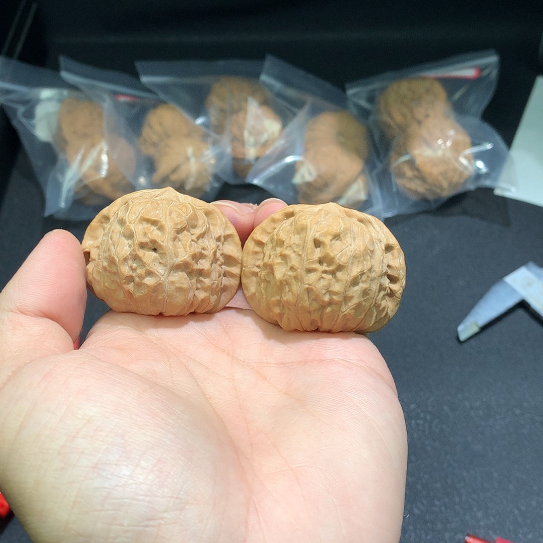 文玩核桃吊坠文玩核桃一物一图