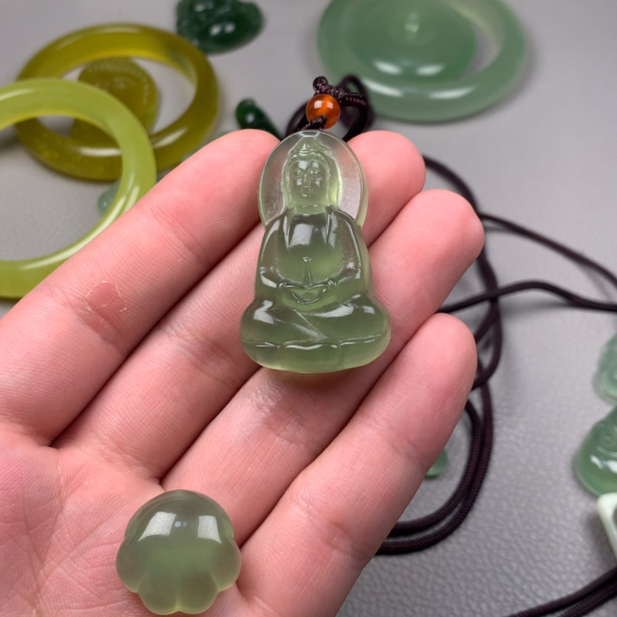 【闪购商品】蛇纹石玉未镶嵌岫玉有黑