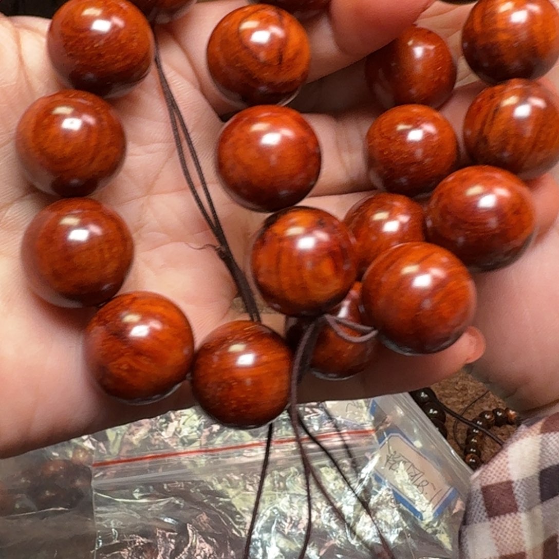 花***剑檀香紫檀（小叶紫檀）手串手持加工费