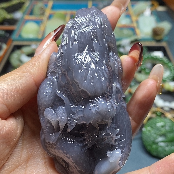 旧***尘和田玉未镶嵌颈饰