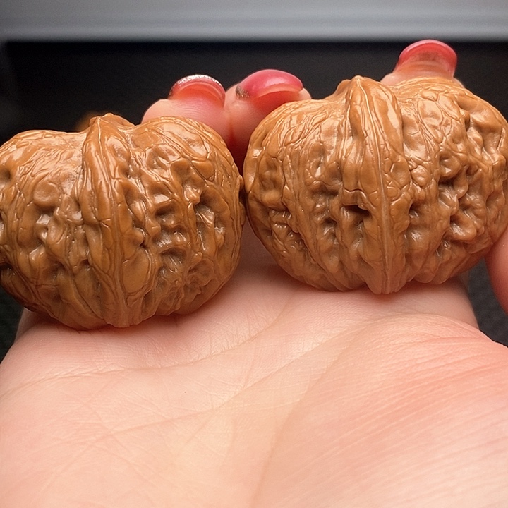 文玩核桃把件风*元宝