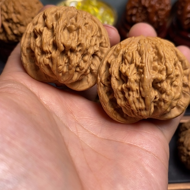 把件文玩核桃深**_狮虎兽