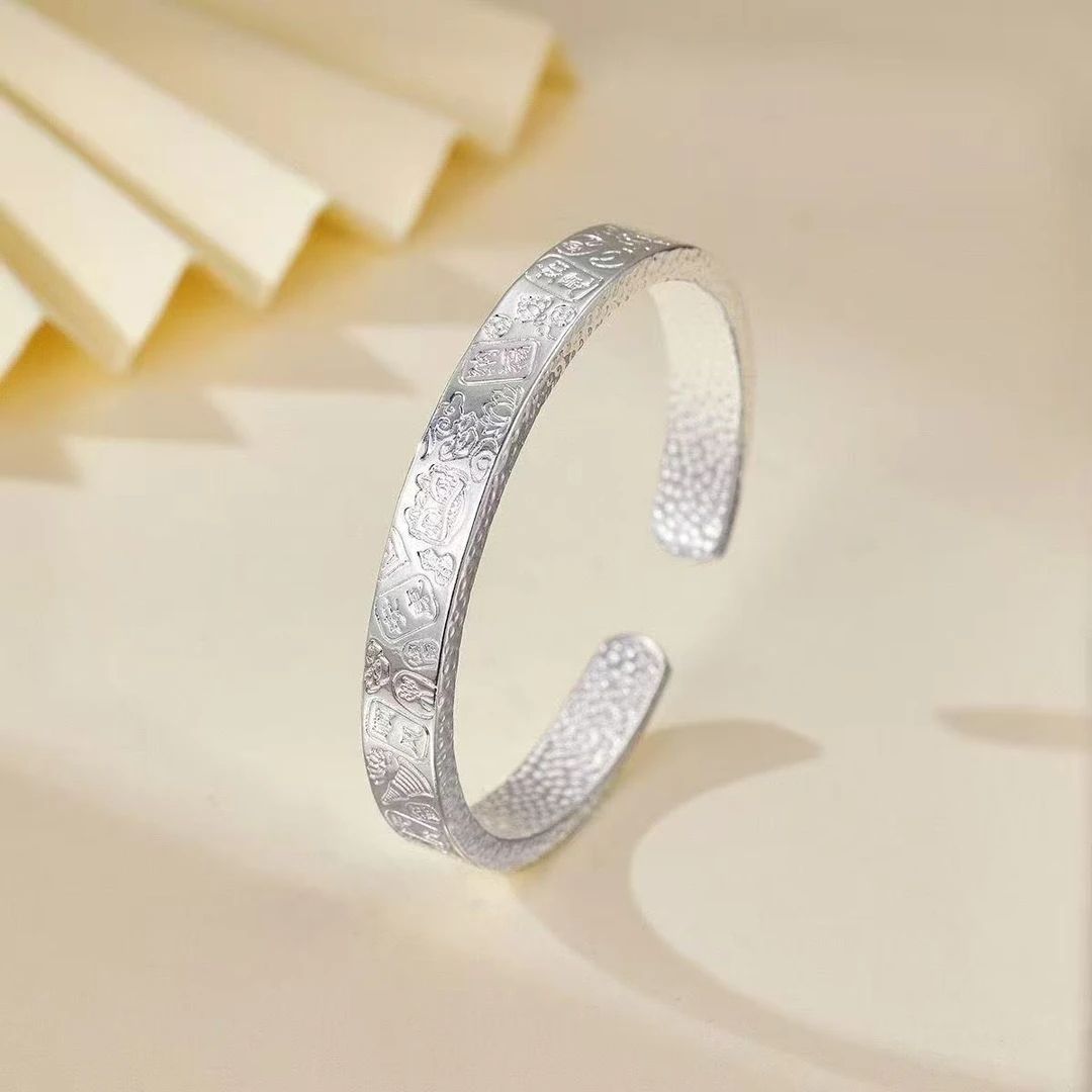 999.9银醒狮锤纹经典轻奢风吉言镯时尚